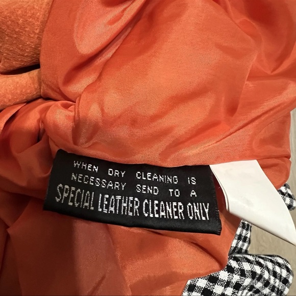 Vintage 90s Wilsons Leather Rust Orange Belted Suede Leather Jacket City Chic - Picture 8 of 8